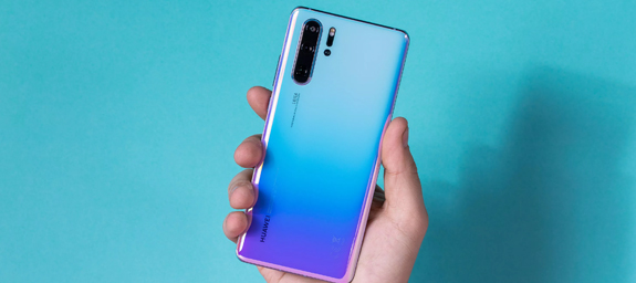 Картинка к статье: World titanium for the mobile industry is the flagship of Huawei P30 Pro. Review from Sunday21.